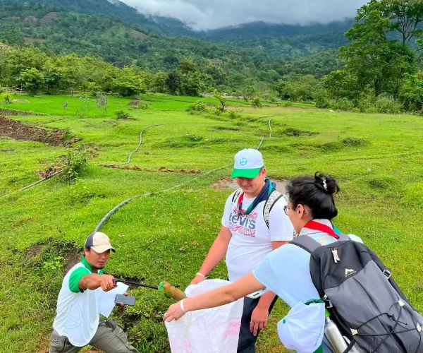 UNESCO Gong Heritage & Traditional Ede Cuisine Authentic 2-Day Dak Lak Coffee Experience