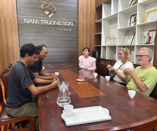 UNESCO Gong Heritage & Traditional Ede Cuisine Dak Lak Cacao Tour: tasting fresh cacao and exploring cacao plantations in Đắk Lắk