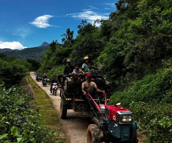 UNESCO Gong Heritage & Traditional Ede Cuisine Trekking through Chu Yang Sin National Park and relaxing in natural baths.