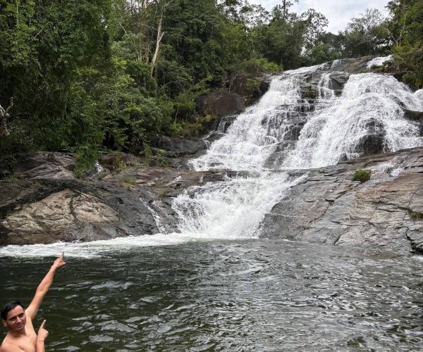 UNESCO Gong Heritage & Traditional Ede Cuisine Trekking through Chu Yang Sin National Park and relaxing in natural baths.