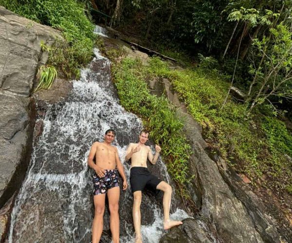 Trekking through Chu Yang Sin National Park and relaxing in natural baths.