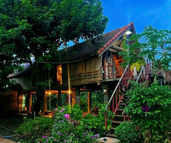 Ede culture experience with local cuisine and Dray Nur Waterfall tour in Dak Lak